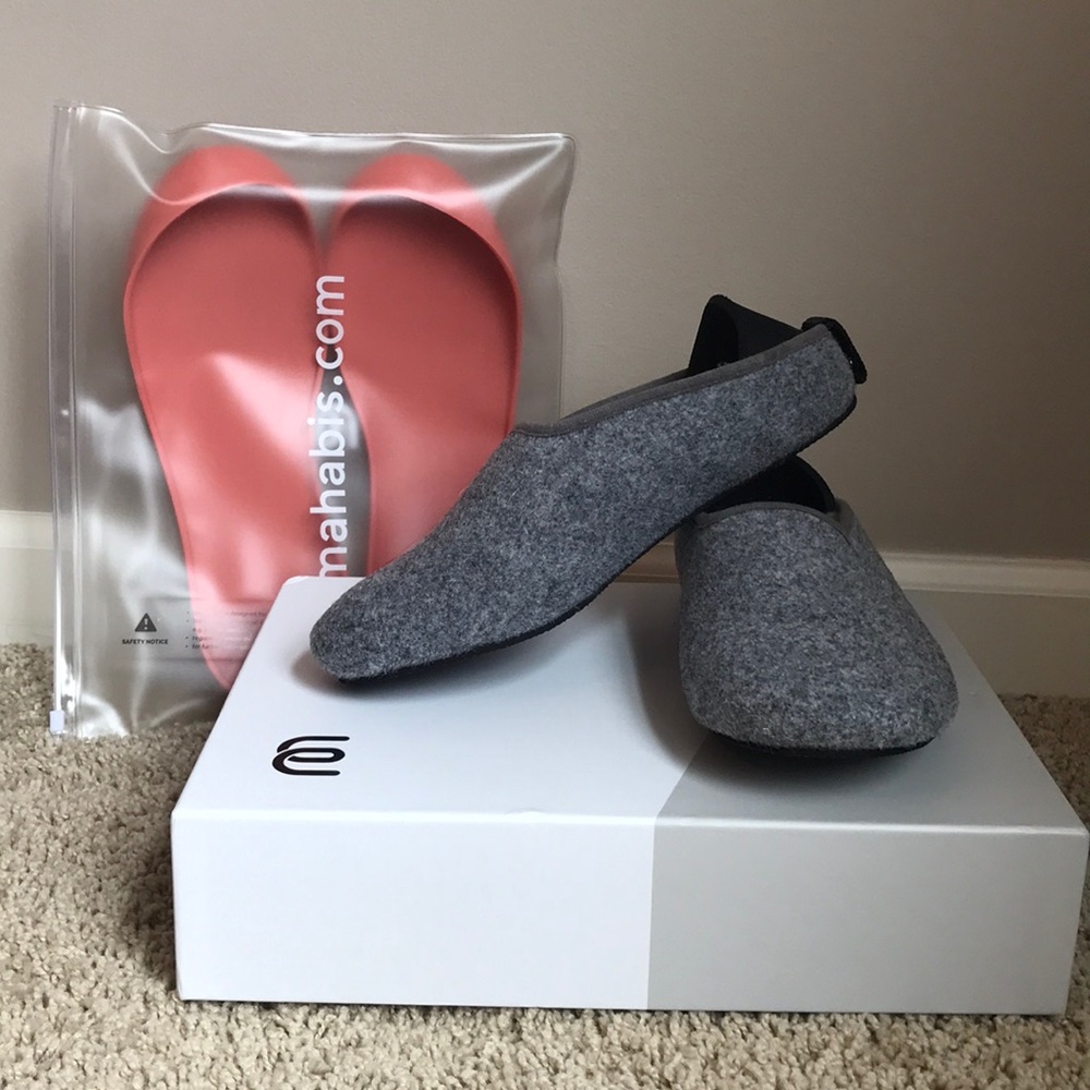 Mahabis slippers
